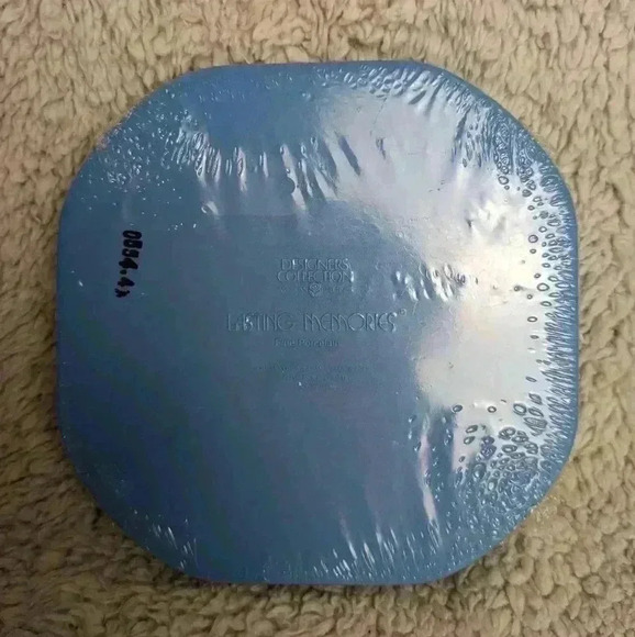 FREE WITH BUNDLE COLLECTION PLATE New  in box! Lasting menories fine porcelaine - Picture 2 of 5